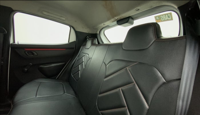 2018 Renault Kwid 1.0 MARVEL CAPTAIN AMERICA EDITION AMT, Petrol, Automatic, 74,798 km, Right Side Rear Door Cabin