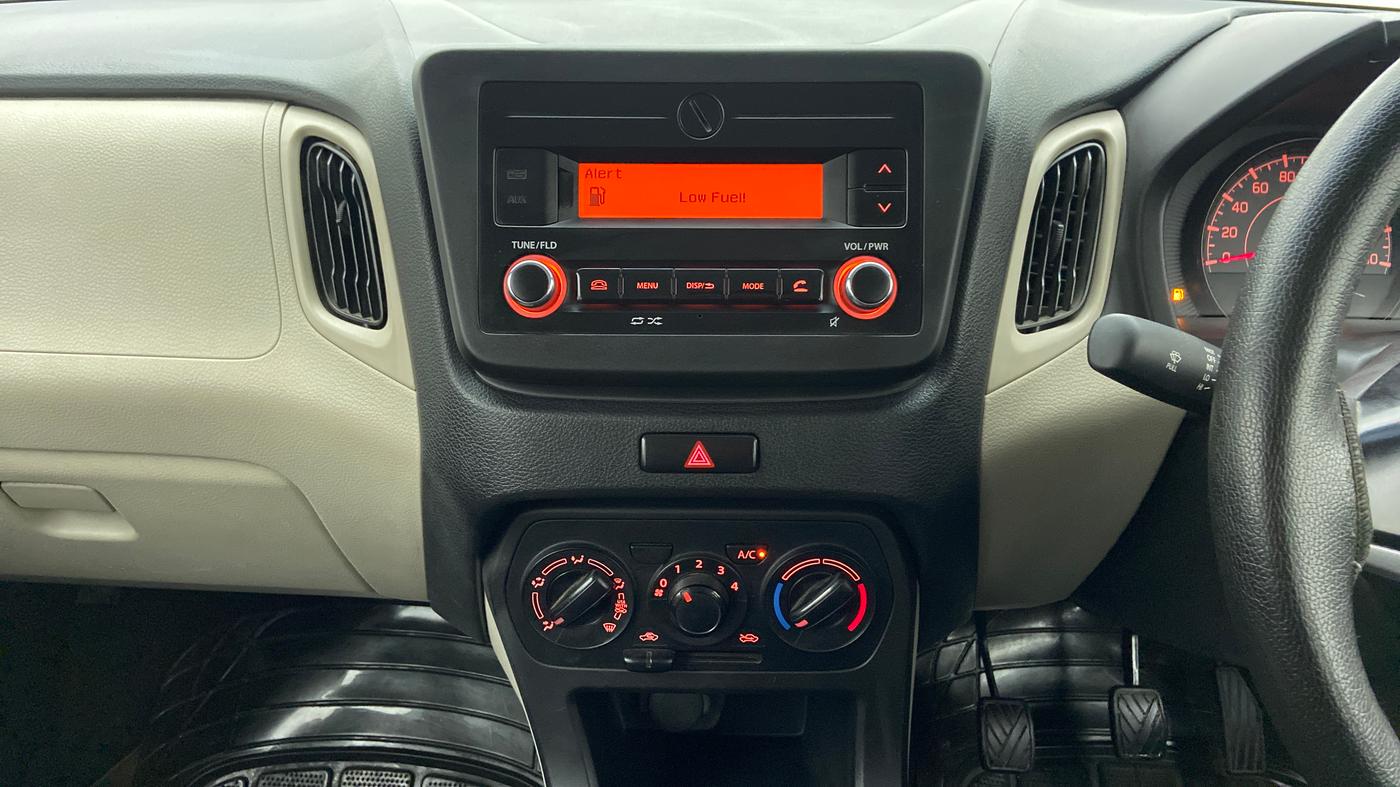 2019 Maruti New Wagon-R VXI 1.0, Petrol, Manual, 22,804 km, Air Conditioner