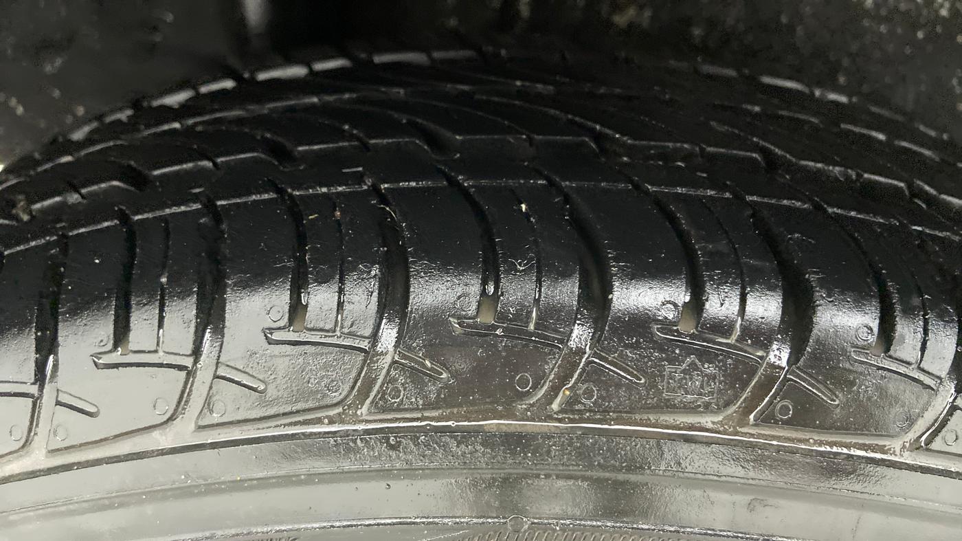 2019 Maruti New Wagon-R VXI 1.0, Petrol, Manual, 22,804 km, Right Rear Tyre Tread