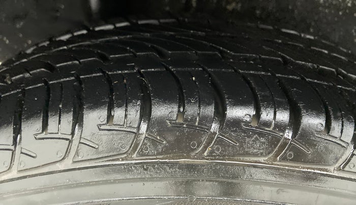 2019 Maruti New Wagon-R VXI 1.0, Petrol, Manual, 22,804 km, Right Rear Tyre Tread
