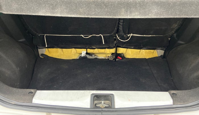2019 Maruti New Wagon-R VXI 1.0, Petrol, Manual, 22,804 km, Boot Inside