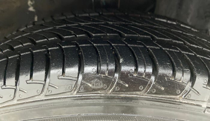 2019 Maruti New Wagon-R VXI 1.0, Petrol, Manual, 22,804 km, Right Front Tyre Tread