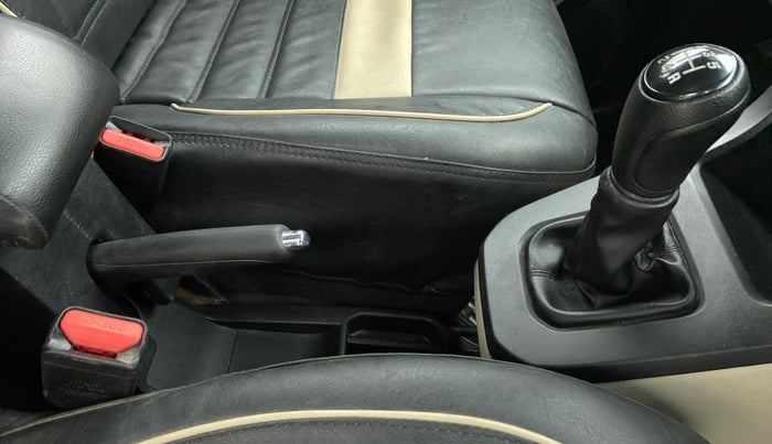 2019 Maruti New Wagon-R VXI 1.0, Petrol, Manual, 22,804 km, Gear Lever