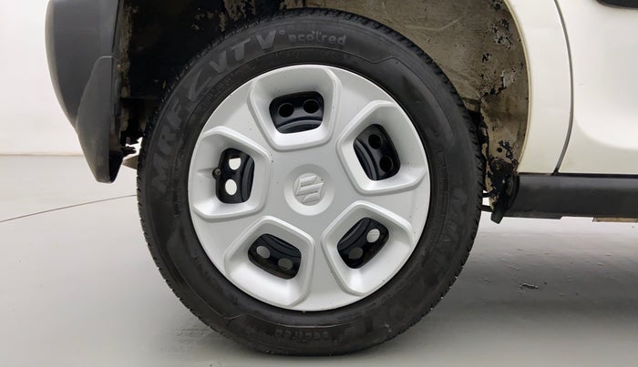 2020 Maruti S PRESSO VXI CNG, CNG, Manual, 21,556 km, Right Rear Wheel