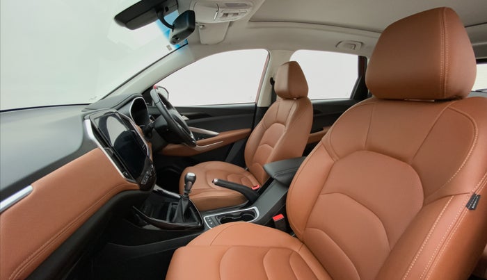 2020 MG HECTOR PLUS SHARP, Diesel, Manual, 19,052 km, Right Side Front Door Cabin