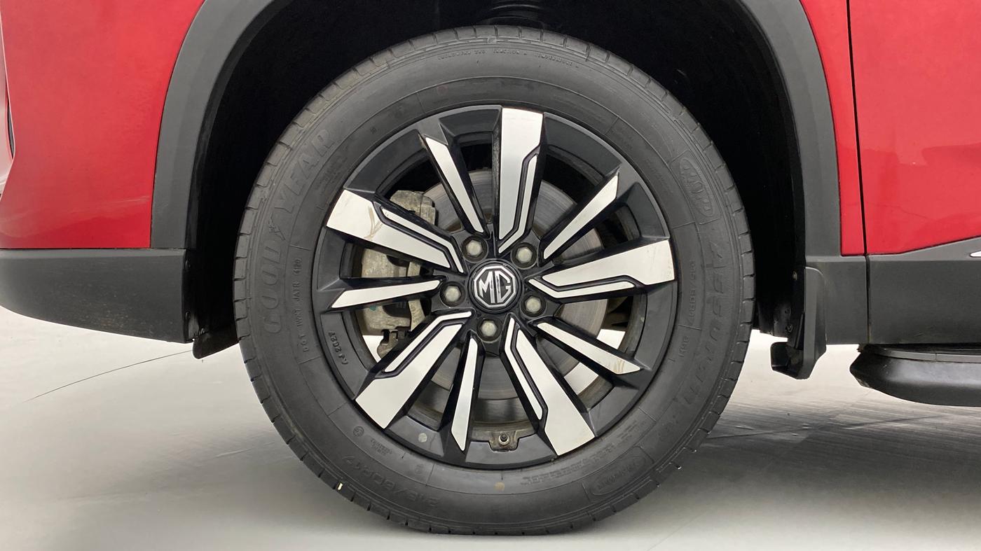 2020 MG HECTOR PLUS SHARP, Diesel, Manual, 19,052 km, Left Front Wheel