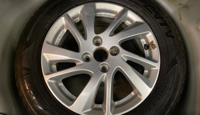 2014 Maruti Swift ZXI, Petrol, Manual, 1,13,160 km, Spare Tyre