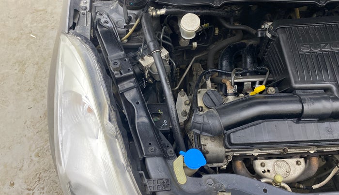 2014 Maruti Swift ZXI, Petrol, Manual, 1,13,160 km, Engine View - Right