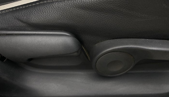 2014 Maruti Swift ZXI, Petrol, Manual, 1,13,160 km, Driver Side Adjustment Panel