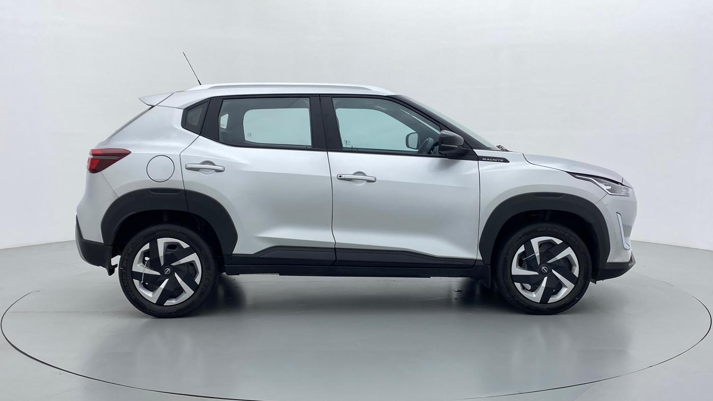 2021 Nissan MAGNITE XL Turbo MT, Petrol, Manual, 29,003 km, Right Side View