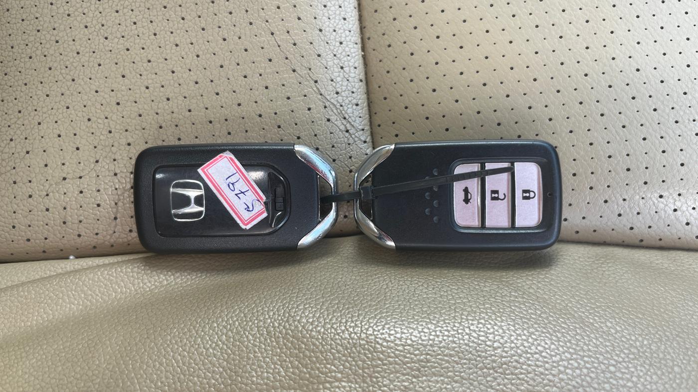 2017 Honda City 1.5L I-VTEC VX CVT, Petrol, Automatic, 39,647 km, Key Close Up