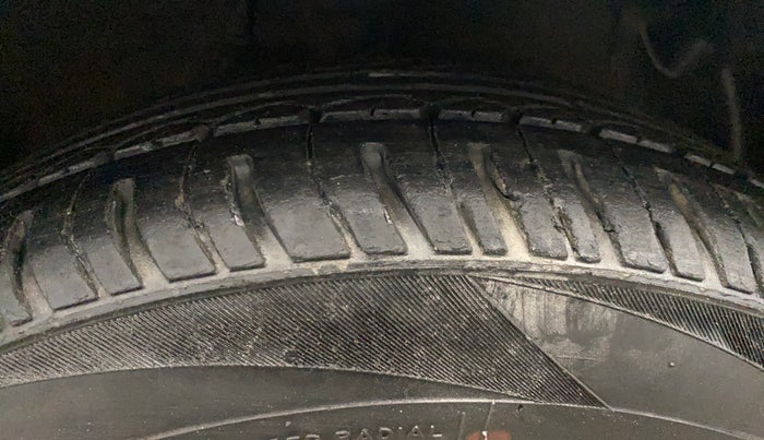 2018 Hyundai Grand i10 MAGNA 1.2 KAPPA VTVT, Petrol, Manual, 95,648 km, Right Front Tyre Tread