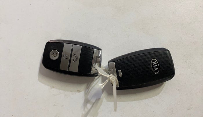 2020 KIA SELTOS HTK PLUS 1.5, Petrol, Manual, 70,739 km, Key Close Up