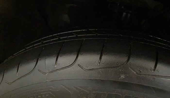 2020 KIA SELTOS HTK PLUS 1.5, Petrol, Manual, 70,739 km, Left Front Tyre Tread