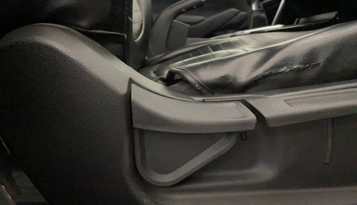 2020 KIA SELTOS HTK PLUS 1.5, Petrol, Manual, 70,739 km, Driver Side Adjustment Panel