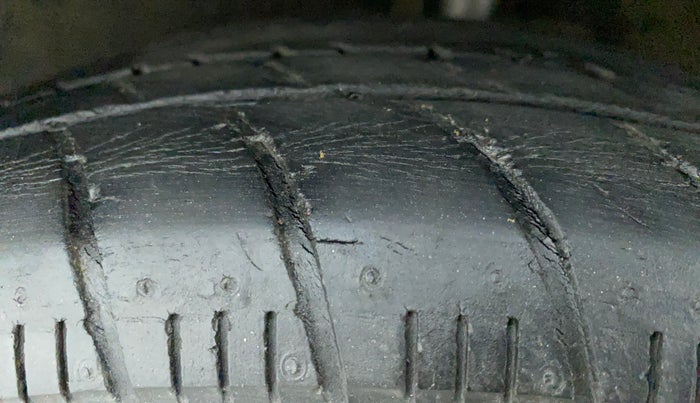 2017 Maruti Celerio ZXI AMT, Petrol, Automatic, 46,465 km, Left Front Tyre Tread