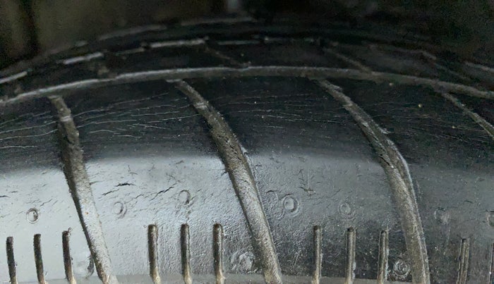 2017 Maruti Celerio ZXI AMT, Petrol, Automatic, 46,465 km, Right Rear Tyre Tread