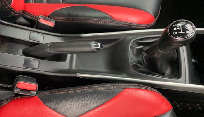 2015 Maruti Baleno ZETA PETROL 1.2, Petrol, Manual, 37,520 km, Gear Lever