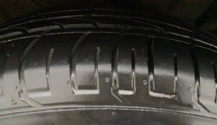 2019 Hyundai Creta SX AT 1.6 PETROL, CNG, Automatic, 86,553 km, Left Rear Tyre Tread