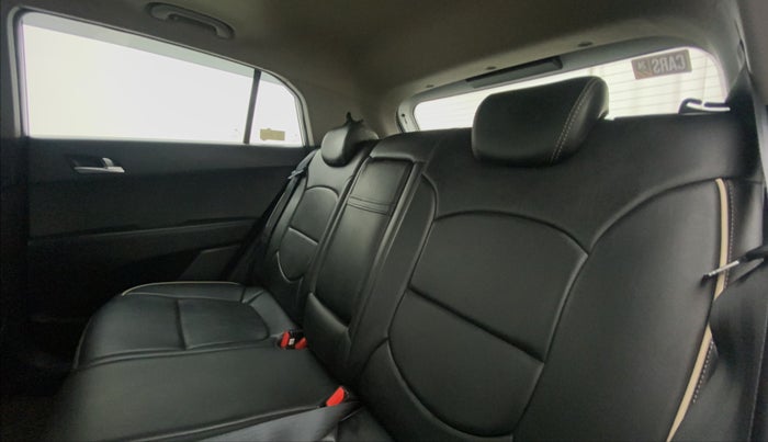 2019 Hyundai Creta SX AT 1.6 PETROL, CNG, Automatic, 86,553 km, Right Side Rear Door Cabin