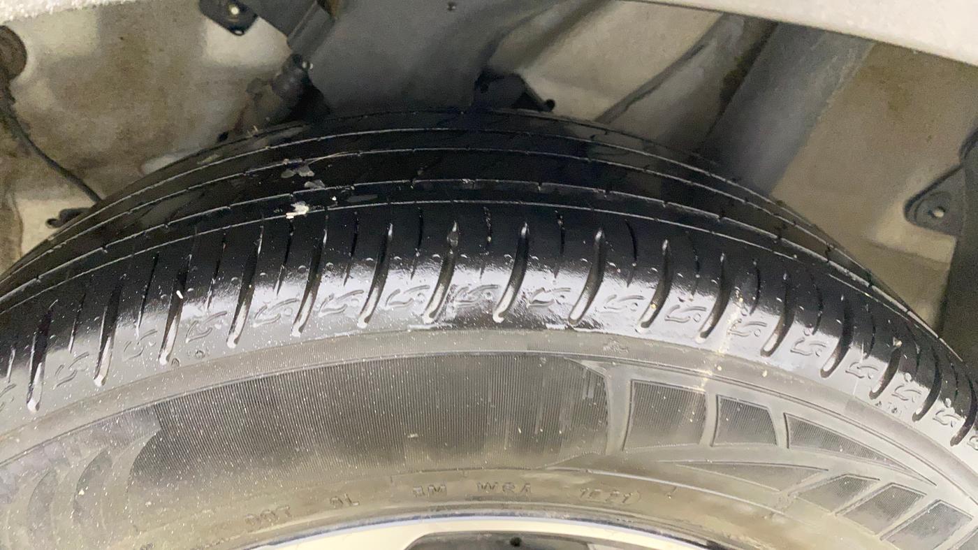 2021 Hyundai VENUE SX 1.0 TURBO IMT, Petrol, Manual, 63,480 km, Left Rear Tyre Tread