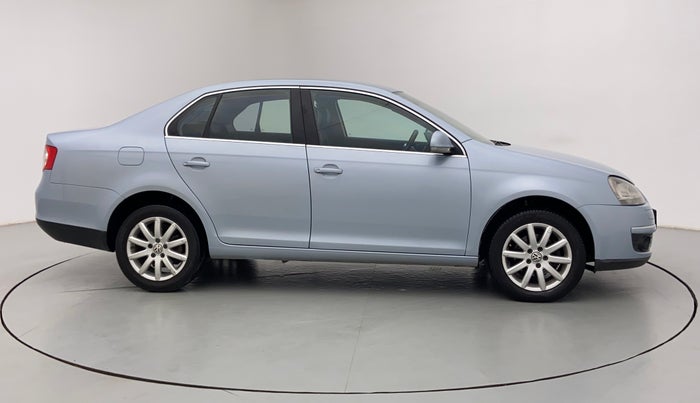 2010 Volkswagen Jetta COMFORTLINE 2.0L TDI, Diesel, Manual, 1,29,205 km, Right Side