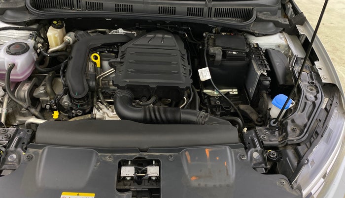 2025 Volkswagen VIRTUS COMFORTLINE TSI 1.0 MT, Petrol, Manual, 1,767 km, Engine View - Left