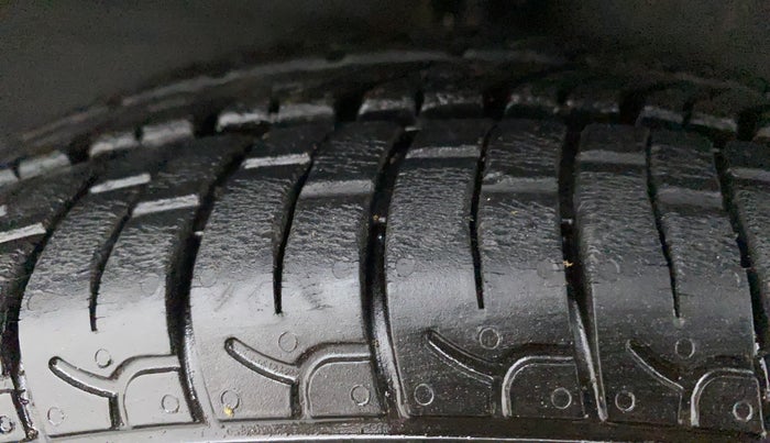 2020 Hyundai NEW SANTRO SPORTZ AMT, Petrol, Automatic, 3,396 km, Right Rear Tyre Tread