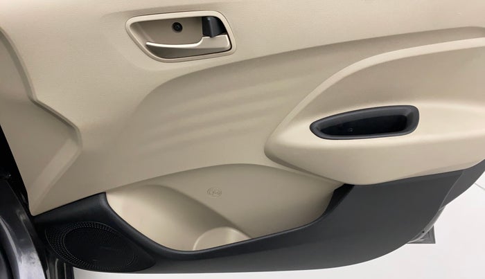 2020 Hyundai NEW SANTRO SPORTZ AMT, Petrol, Automatic, 3,396 km, Driver Side Door Panels Control