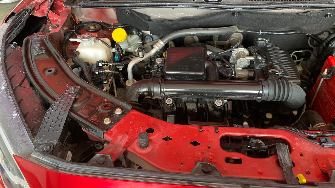 2021 Nissan MAGNITE XV PREMIUM, Petrol, Manual, 30,873 km, Engine View - Right