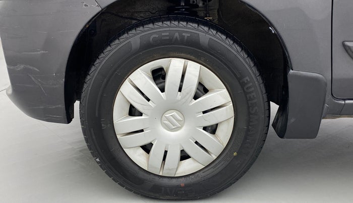 2019 Maruti Alto LXI, Petrol, Manual, 14,661 km, Left Front Wheel