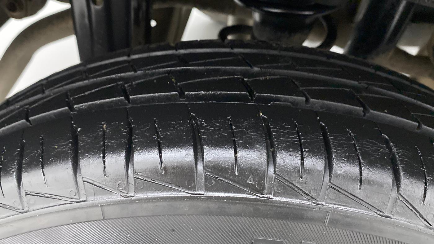 2019 Maruti Alto LXI, Petrol, Manual, 14,661 km, Right Rear Tyre Tread