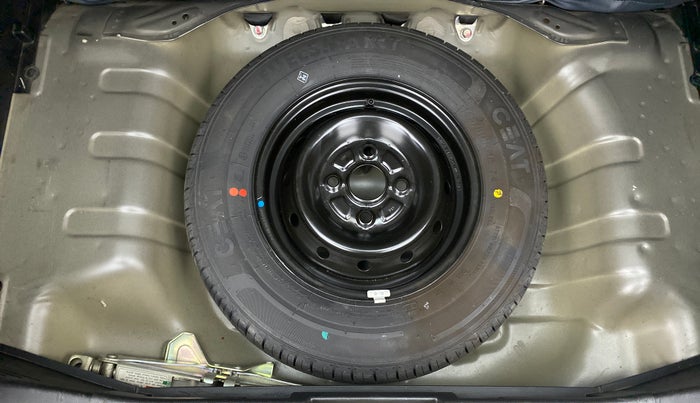 2019 Maruti Alto LXI, Petrol, Manual, 14,661 km, Dicky (Boot door) - Jack/Tool not available