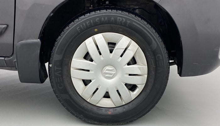 2019 Maruti Alto LXI, Petrol, Manual, 14,661 km, Right Front Wheel