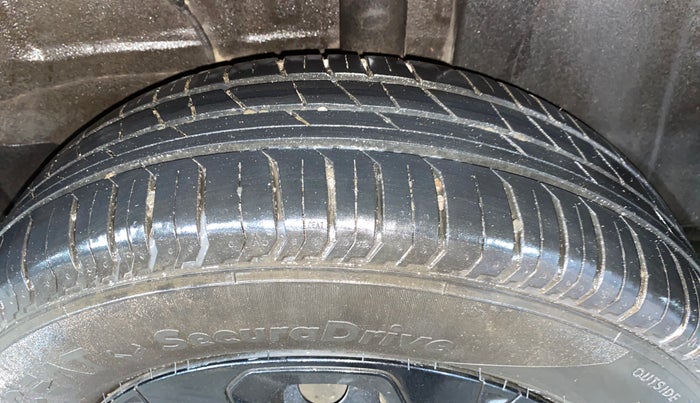 2022 Tata PUNCH ADVENTURE MT, Petrol, Manual, 15,155 km, Left Rear Tyre Tread