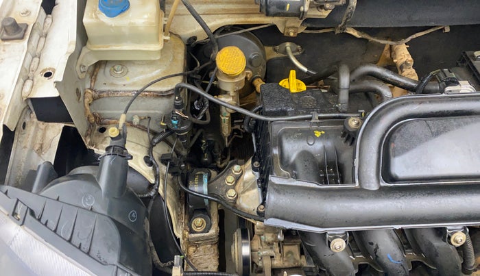 2016 Renault Kwid RXL, Petrol, Manual, 1,11,165 km, Engine View - Right