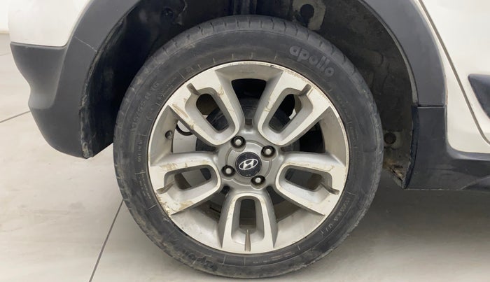 2016 Hyundai i20 Active 1.2 SX, Petrol, Manual, 86,335 km, Right Rear Wheel