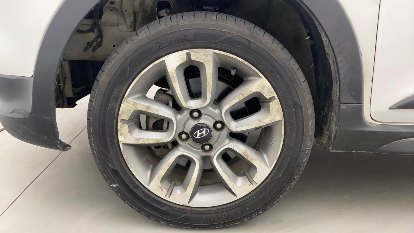 2016 Hyundai i20 Active 1.2 SX, Petrol, Manual, 86,335 km, Left Front Wheel