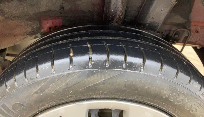 2014 Hyundai Grand i10 SPORTZ 1.2 KAPPA VTVT, Petrol, Manual, 65,360 km, Left Rear Tyre Tread