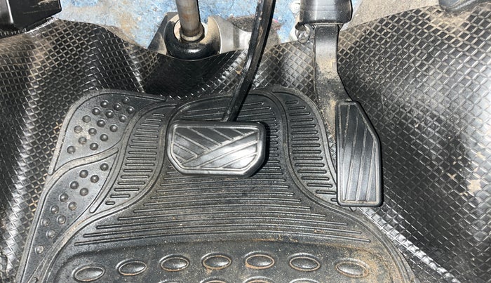 2018 Maruti IGNIS ALPHA 1.2 AMT, Petrol, Automatic, 90,415 km, Pedals