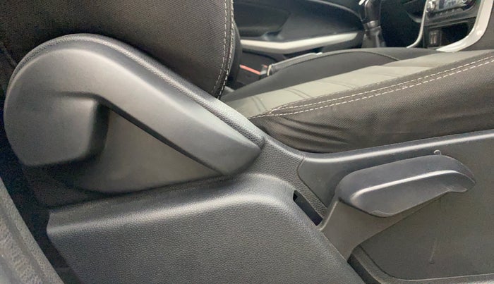 2018 Ford Ecosport TITANIUM 1.5L PETROL, Petrol, Manual, 59,396 km, Driver Side Adjustment Panel