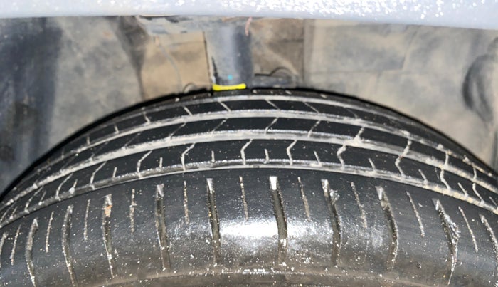 2023 Tata PUNCH CREATIVE  AMT, Petrol, Automatic, 11,807 km, Right Front Tyre Tread