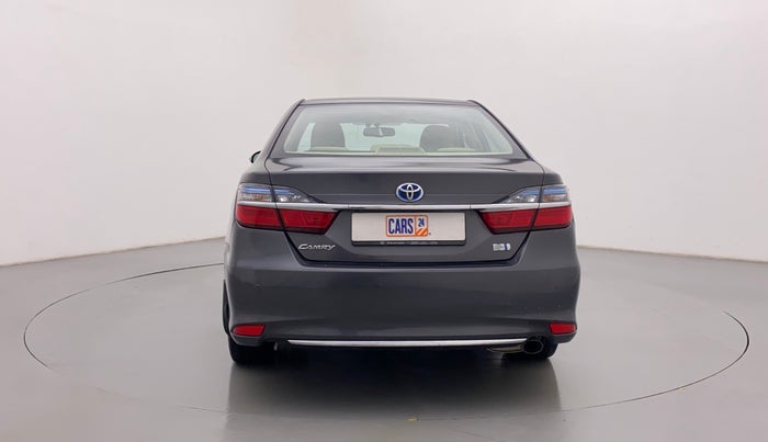 2015 Toyota Camry HYBRID AT, Petrol, Automatic, 1,52,145 km, Back/Rear