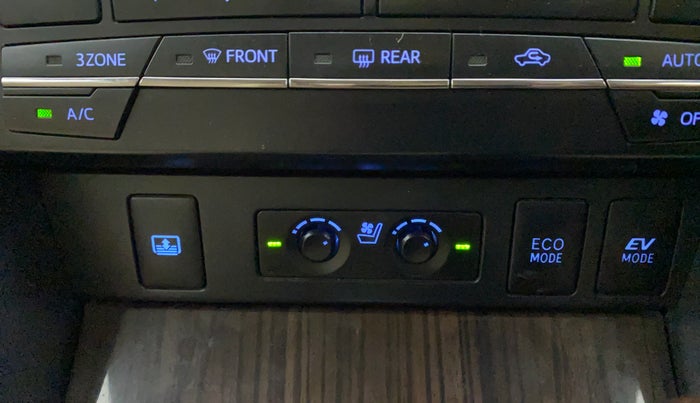 2015 Toyota Camry HYBRID AT, Petrol, Automatic, 1,52,145 km, Heated/ Ventilated Seats