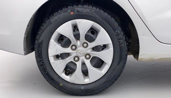 2017 Hyundai Xcent S 1.2, Petrol, Manual, 61,118 km, Right Rear Wheel