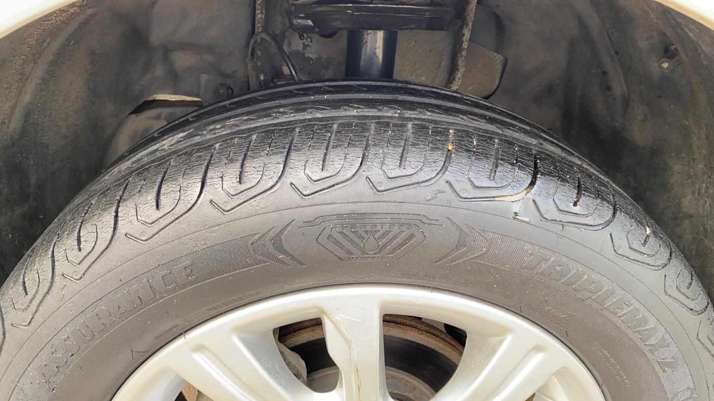 2018 Tata Tiago XZ PETROL, Petrol, Manual, 61,943 km, Left Front Tyre Tread