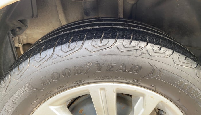 2018 Tata Tiago XZ PETROL, Petrol, Manual, 61,943 km, Right Rear Tyre Tread
