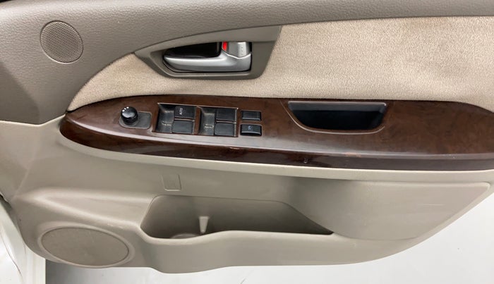 2012 Maruti SX4 ZDI, Diesel, Manual, 1,33,305 km, Driver Side Door Panels Control