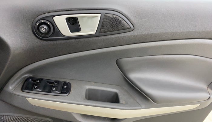 2014 Ford Ecosport TITANIUM 1.5L DIESEL (OPT), Diesel, Manual, 84,949 km, Driver Side Door Panels Control