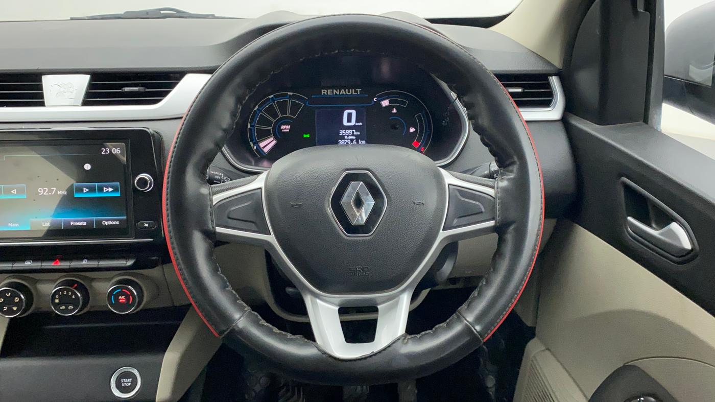 2019 Renault TRIBER RXZ, Petrol, Manual, 35,996 km, Steering Wheel Close Up